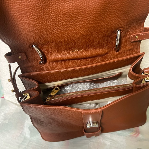 authenticCHLOEShiny
Grained Calfskin Medium Aby Day Shoulder Bag in Sepia Brown. - Picture 10 of 14